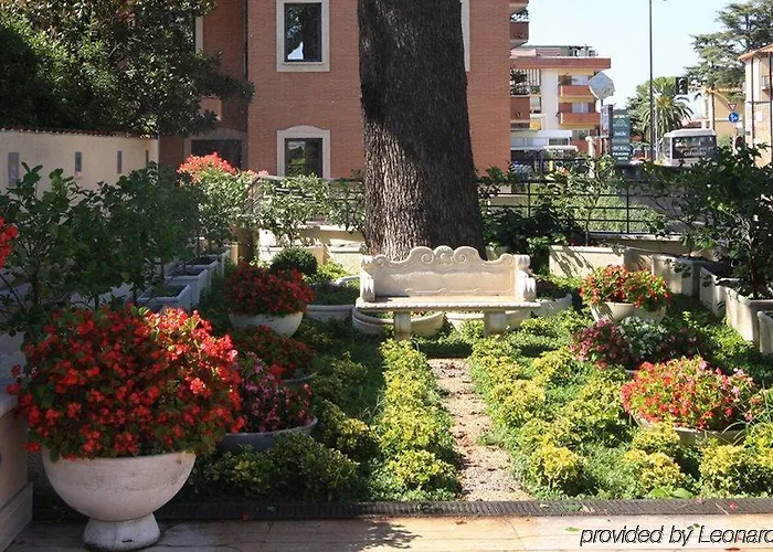 Garner Aurelia By Ihg 4*