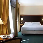 Hotel Garner Aurelia By Ihg