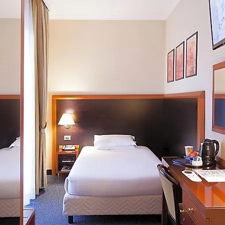 Hotel Garner Aurelia By Ihg 4*