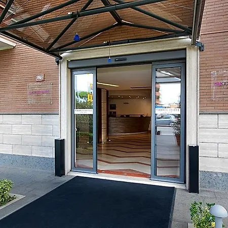 Garner Aurelia By Ihg Hotel 4*