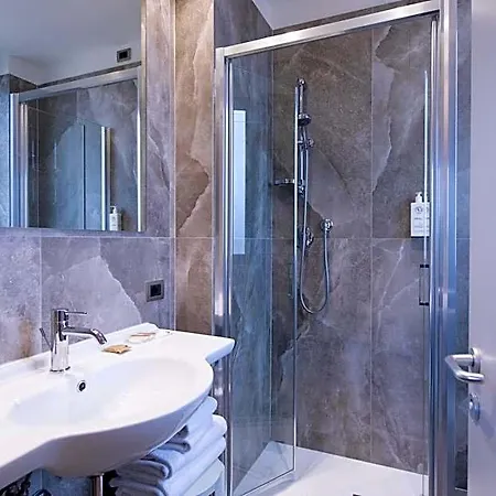 Garner Aurelia By Ihg فندق