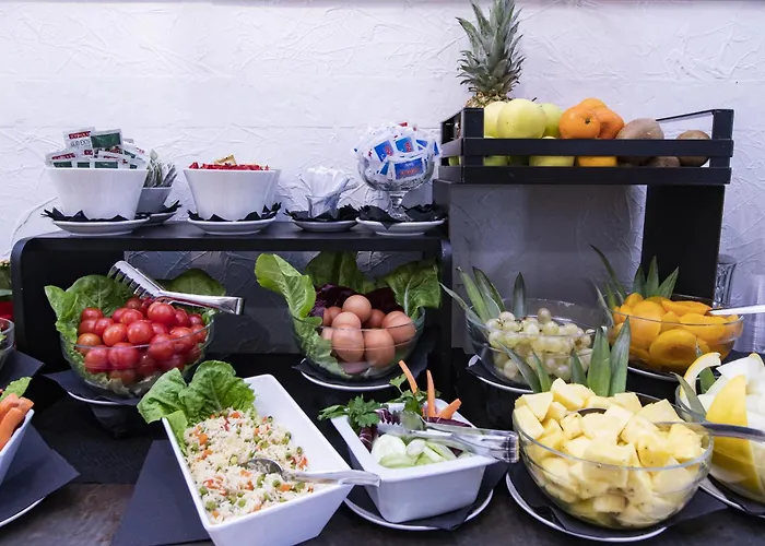 Garner Aurelia By Ihg 4*