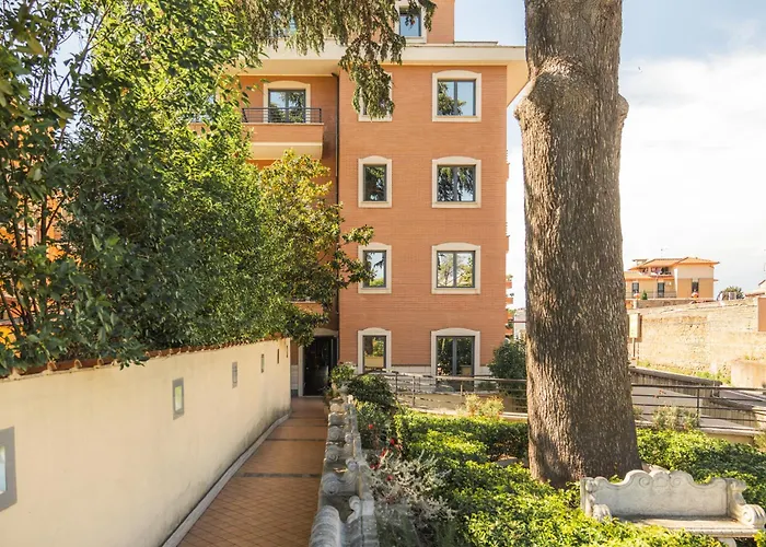 Garner Aurelia By Ihg 4*