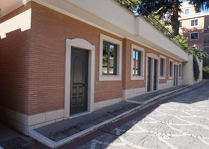 Garner Aurelia By Ihg Отель 4*