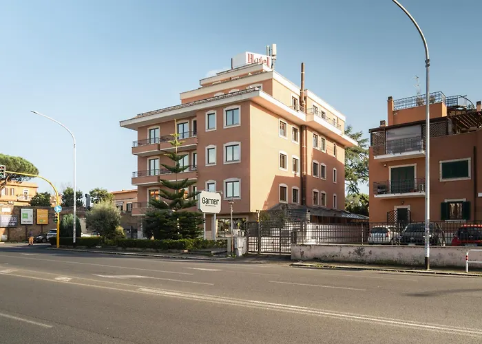 Hotel Garner Aurelia By Ihg 4*