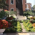 Garner Aurelia By Ihg 4*
