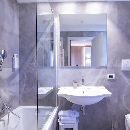 Отель Garner Hotel Rome Aurelia By Ihg