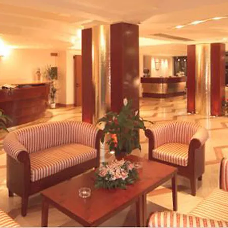 Garner Hotel Rome Aurelia By Ihg 4* Рим