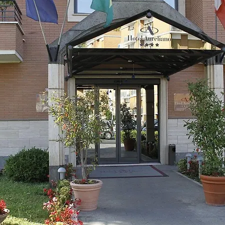 Отель Garner Hotel Rome Aurelia By Ihg Рим