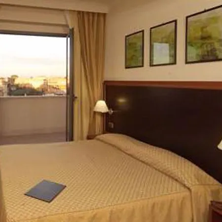 Garner Hotel Rome Aurelia By Ihg 4* Рим
