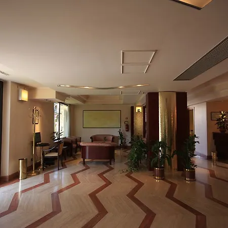 Garner Hotel Rome Aurelia By Ihg Отель 4*