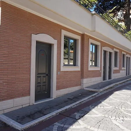 Garner Hotel Rome Aurelia By Ihg Отель 4*