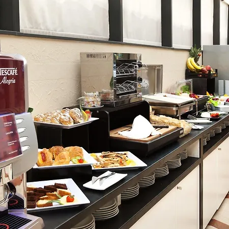 Отель Garner Hotel Rome Aurelia By Ihg 4*