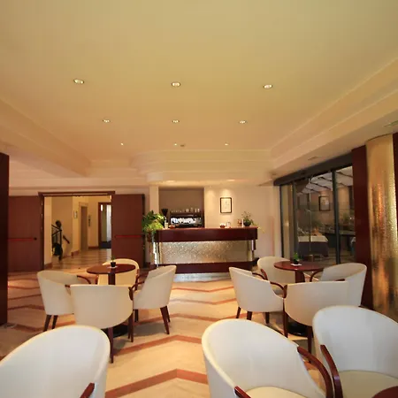 Garner Hotel Rome Aurelia By Ihg Отель 4*