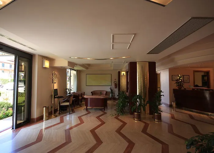 Garner Aurelia By Ihg Hotell 4*