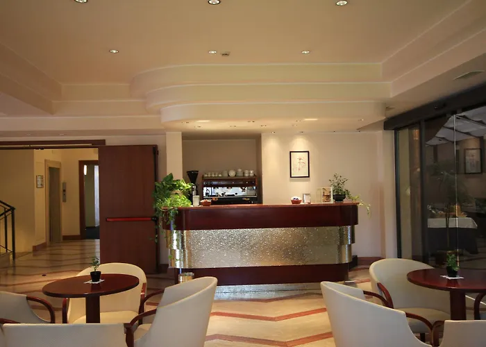 Garner Aurelia By Ihg 4*